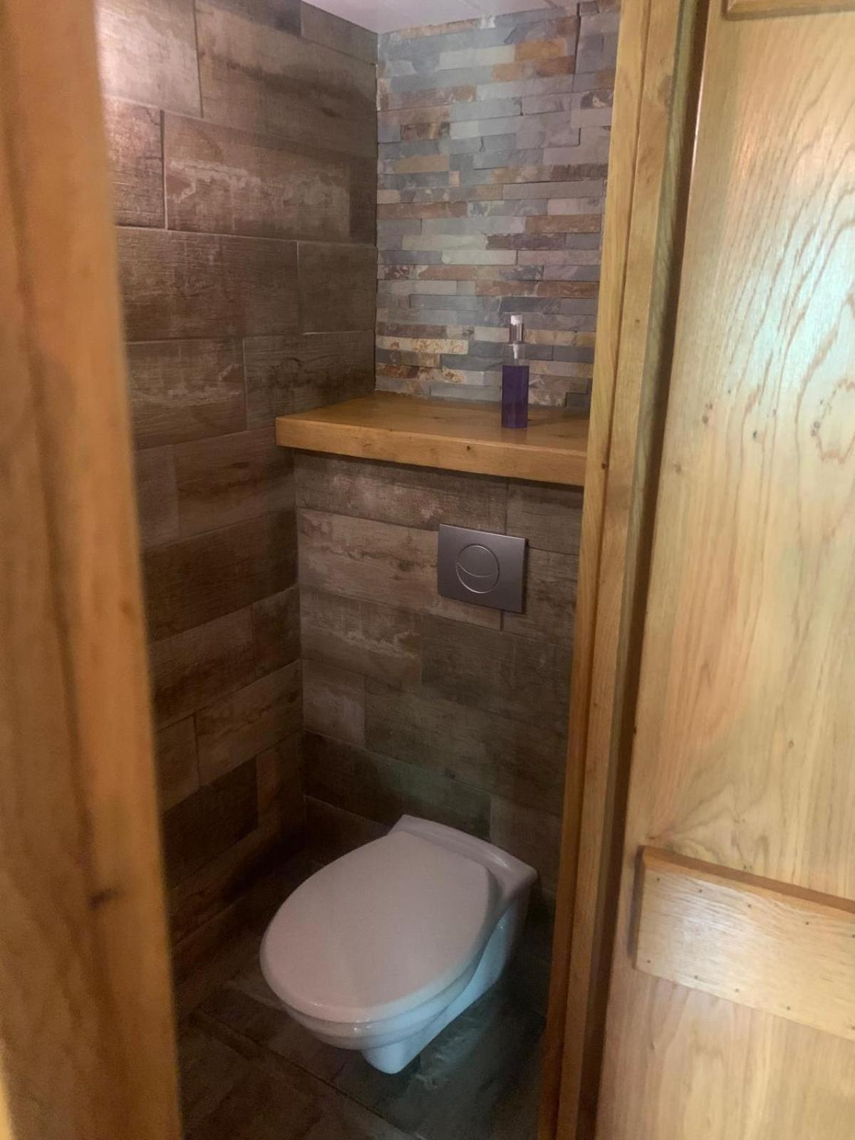 Chalet Miravidi, Montchavin-La Plagne, Jacuzzi & Sauna Pokoj fotografie