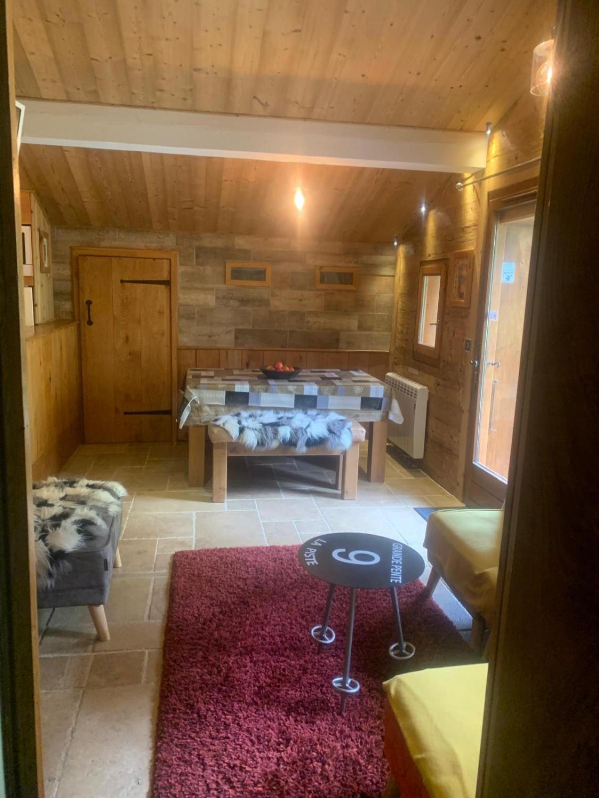 Chalet Miravidi, Montchavin-La Plagne, Jacuzzi & Sauna Pokoj fotografie